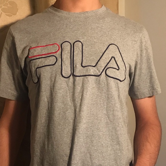 EMBROIDERED FILA LOGO TEE - Picture 3 of 6